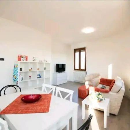 All'antica Pesa Apartment *